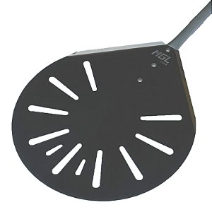 Pá De Pizza 40cm 11 Furos Profissional Em Inox com Cabo Alumínio p/ Enfornar Fornear Forno a Lenha Iglu