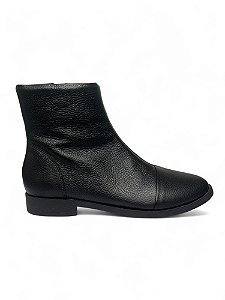 Bota Your Shoes Preta Couro