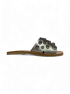 Rasteira Your Shoes Onix Aplique de Metal