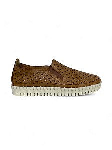 Tênis Your Shoes Caramelo Furo Laser