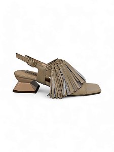 Sandália Your Shoes Nude Franja