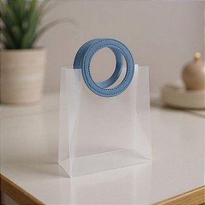 Sacola Transparente Fosca PVC com Alça Redonda de Couro Azul - 18,5x16x8cm - 10 unidades - Rizzo