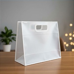 Sacola Transparente Fosca Pvc Alça Plana Branco - 22x26x10cm - 12 unidades - Rizzo