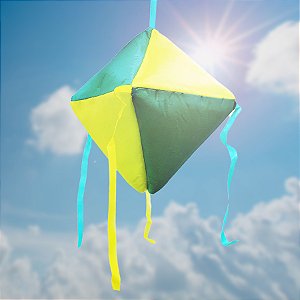 Balão de Copa do Mundo em Nylon Pequeno Verde e Amarelo 18x18x30cm - 1 unidade - Real - Rizzo