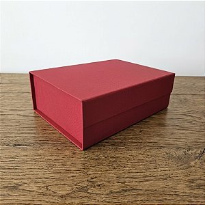 Caixa de Papel Rígido Retangular com Imã - Oxford Vermelho - P 24,5x17,5x8cm - 1 unidade - Cromus - Rizzo