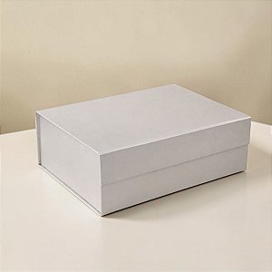 Caixa de Papel Rígido Retangular com Imã - Prata - P 24,5x17,5cm - 10 unidades - Cromus - Rizzo