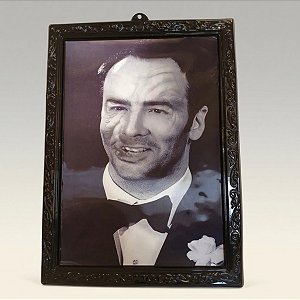 Enfeite Decorativo de Halloween - Quadro Holográfico Homem/Monstro - 34x47cm - 1 unidade - Rizzo