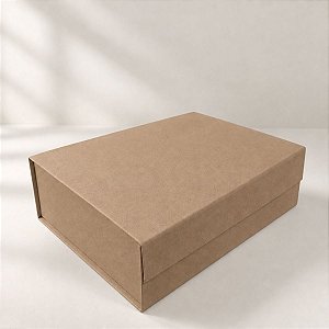 Caixa de Papel Rígido Retangular com Imã - Kraft - G 22x30x9,3cm - 1 unidade - Cromus - Rizzo