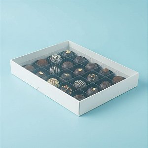 Caixa 20 Doces com Berço Tampa Transparente Nº 1 (19,5cm x 15,5cm x 3cm) Branca 10 unidades Assk Rizzo Embalagens