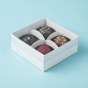 Caixa 4 Doces com Tampa Transparente Nº 4 (8,5cm x 8,5cm x 3,5cm) Branca - 10 unidades - Assk - Rizzo