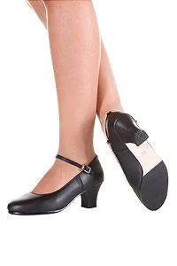 Sapato Tacheado para Flamenco Couro – Só Dança FL17