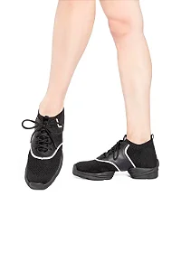 Sneaker para Dança Preto com Cadarço – Só Dança DK120