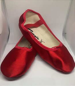 roupa de ballet vermelha