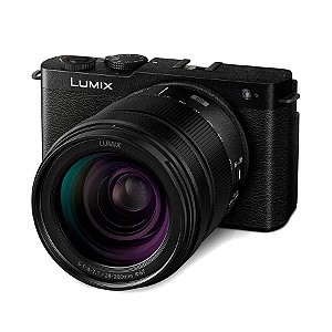 Câmera Panasonic Lumix S9 Mirrorless Full Frame com lente 28-200mm f/4-7.1