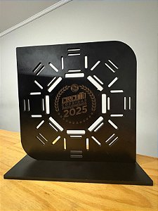 PORTA MANDALA CIRCUITO DE CORRIDA PAGUE MENOS 2025 (não acompanha medalhas)