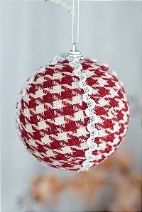 Bola Natal Decorada Vermelho/Branco Tecido 10cm 03un.