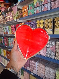 Prato Papel Coração Vermelho Borda Dourada 8un 18cm