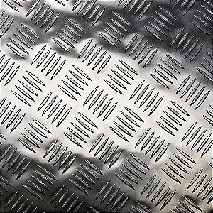 Chapa xadrez 2000 x 1000 x 2,2 - Peso teórico 12,80