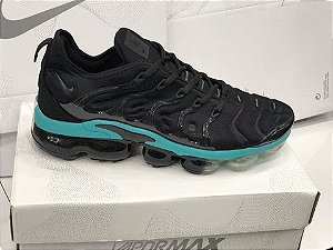 vapormax preto com verde
