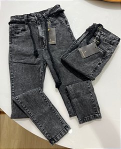 Calça Jeans Escura Sal e Pimenta
