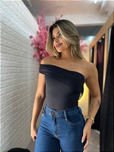 Body Eloísa Preto