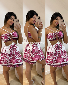 Macaquinho Suzy Estampa Rosa