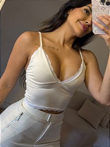 Cropped Lara Renda Off