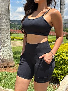 Bermuda Blackout Bolsos