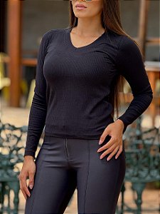 Blusa canelada premium