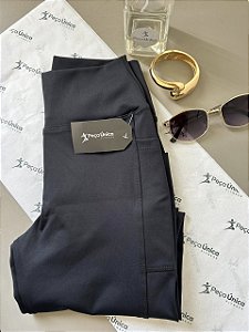 Calça Bolsos laterais