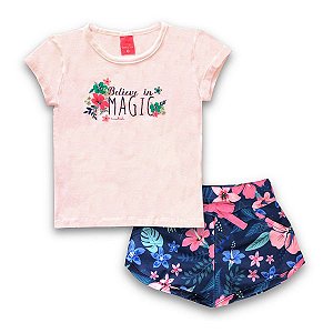 Conjunto Menina T-Shirt Rosa Believe in Magic e Shorts Florido
