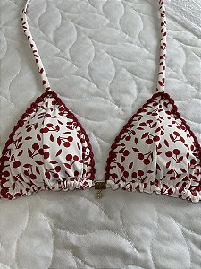 Cortininha com Bojo Removível tecido cerejinha com crochê handmade 014 ( CALCINHA NÃO INCLUSO)