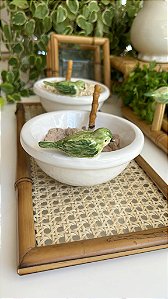 BOWL / TIGELA DE CERÂMICA BRANCA COM PÁSSARO VERDE