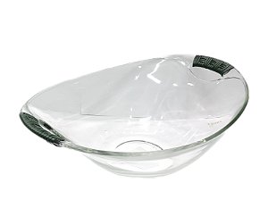 SALADEIRA OVAL DE VIDRO TRANCOSO COM ALÇA VIME VERDE MUSGO