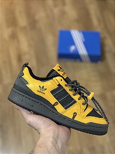 ADIDAS FORUM 84 CAMP LOW “Collegiate Gold”