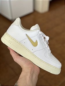 AIR FORCE 1 JEWEL “Pale Vanilla”