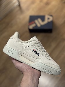 FILA FITNESS TENNIS (raw white/navy/red)