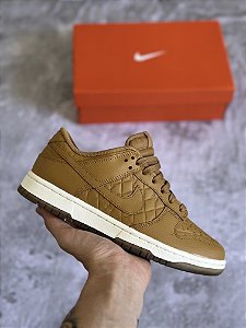 NIKE DUNK LOW Quilted “Wheat”