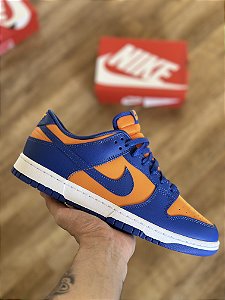 NIKE DUNK LOW RETRO “Knicks”
