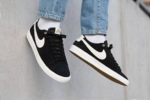 NIKE SB BLAZER LOW GT