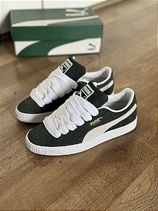 PUMA SUEDE XXI VERDE ESCURO + FAT LACE