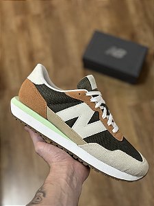 NEW BALANCE 237 (bege/verde)