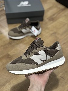 NEW BALANCE 237 (marrom)
