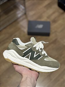 NEW BALANCE 5740 (verde/bege)