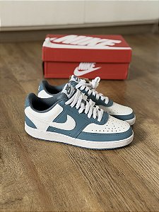 NIKE COURT VISION (white/smokey blue)