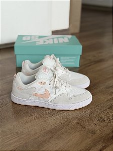 NIKE SB ALLEYOOP (branco/coral)