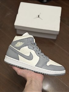 JORDAN 1 MID (cinza)