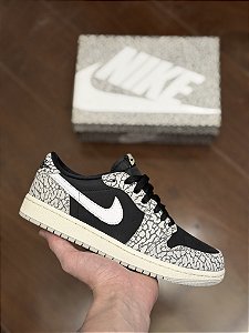 JORDAN 1 RETRO LOW OG “Black Cement”