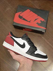 JORDAN 1 RETRO LOW OG “Black Toe”