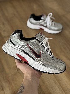 NIKE INITIATOR (silver/red)